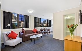 Apartment At College St